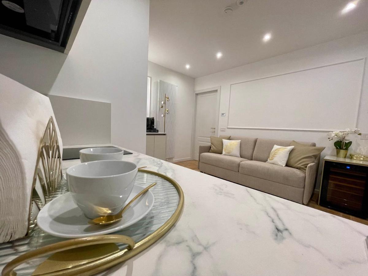 Bellagio Luxury Suites Apartments Buitenkant foto