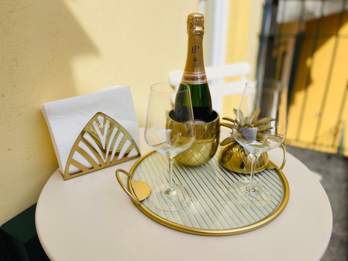 Bellagio Luxury Suites Apartments Buitenkant foto